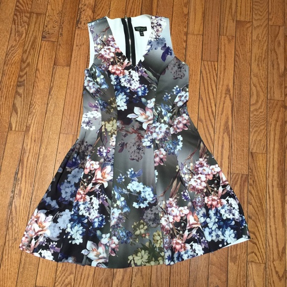 Topshop Dresses & Skirts - TOPSHOP Floral Cut Out Dress